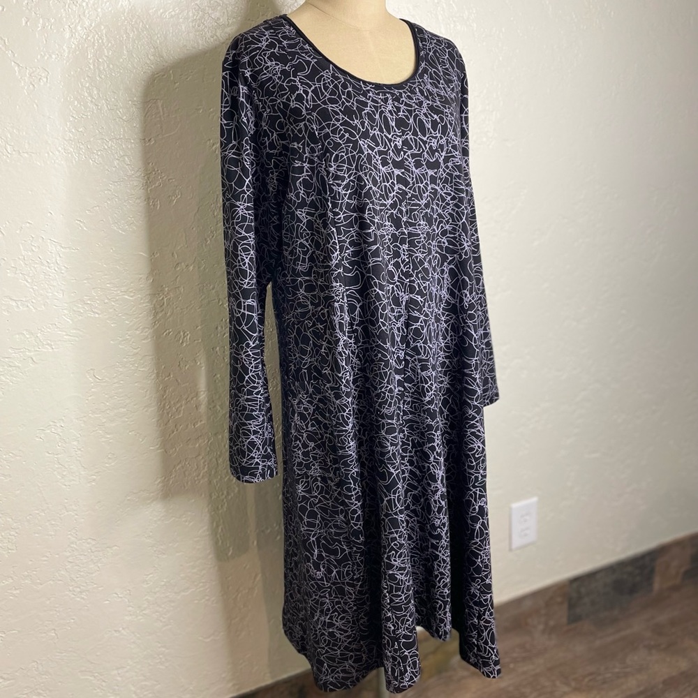 Long Sleeve Black Dress